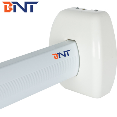 White Office Wall Mount Short Throw Projector Bracket Can Freely Adjust The Angle